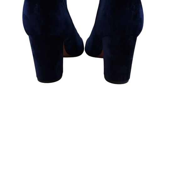 Marc Fisher Navy Blue Velvet Block Heel Booties Women's Size 9 - Picture 6 of 9